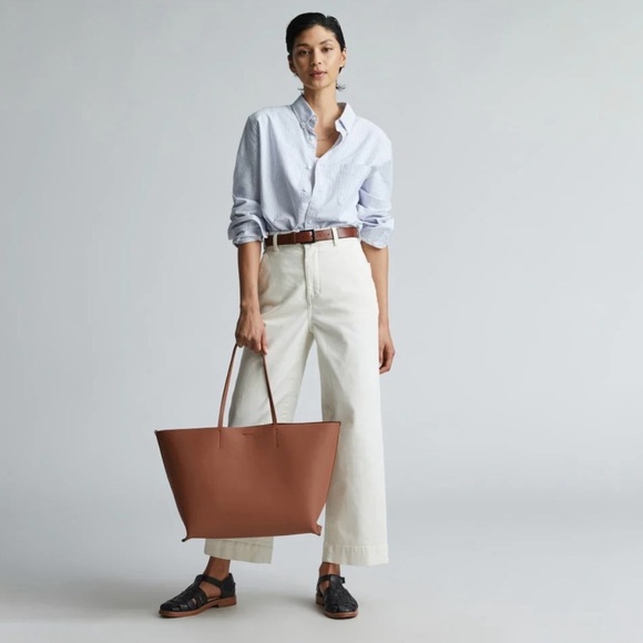 Everlane The Luxe Italian Leather Tote - Picture 2 of 7